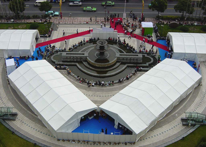 100 People PVC Aluminum Frame Structure Marquee Event Tent Fire Resistant