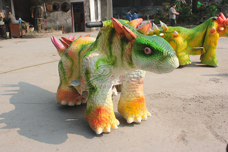 Water Resistant Dinosaur Battery Car , Vivid Electric Ride On Dinosaur