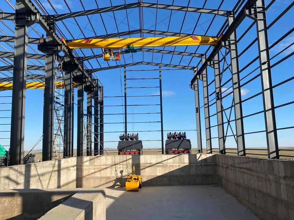 LDA Type Single Girder Bridge Crane Electric Overhead Crane 5 Ton 30m / Min