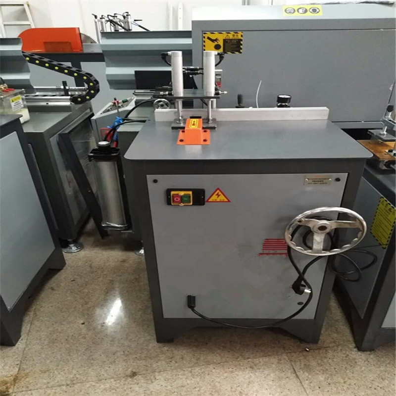 Light Duty Semi Auto Georgian Bar Mill Machine 1.1kw
