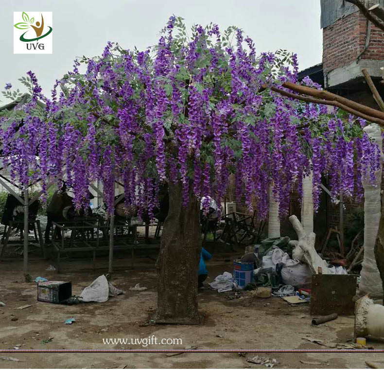 UVG wedding planner artificial flower arrangements purple wisteria blossoms fake tree for beach club decoration