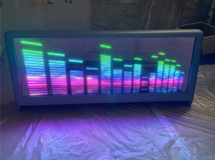 1920hz Refresh Rate 4G GPS P3 HD Taxi Top LED Display