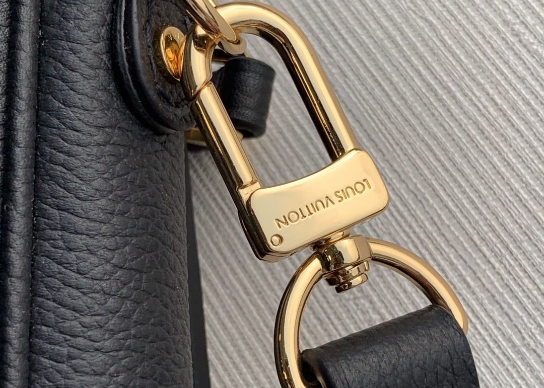 Spring Empreinte Leather 25cm Luxury Cross Body Bag With Lock