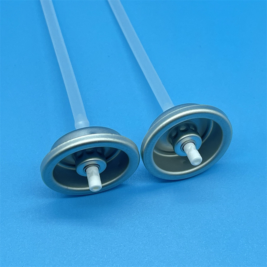 Carburetor Cleaner Applicator for Efficient Automotive Carburetor Maintenance