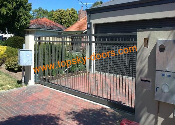 Quality Cantilever Gates Smart Electric Sliding Doors For Commercial Or Industrial Use for sale