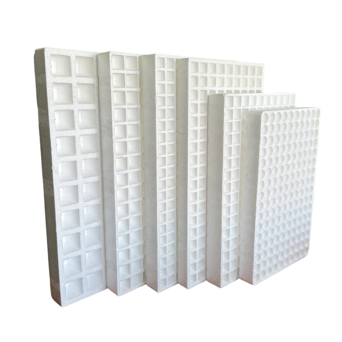 Square Hole Foam Seedling Tray Customized EPS 120 Hole Seedling Tray