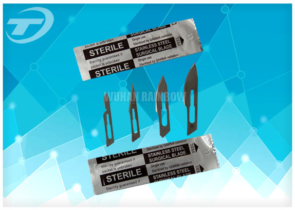 Single Use Stainless Steel Sterile Surgical Blades With Plastic Handle