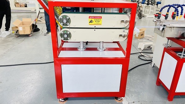PVC Garden Hose Plastic Spiral Reinforced Water Flexible Soft Hose Pipe Making Machine Suitable for Garden and Flower Ir
