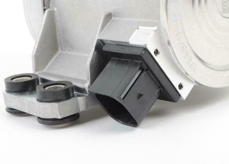 11517596763 Electric Car Engine Cooling Water Pump Replacement for BMW F30 F33 F32 435I