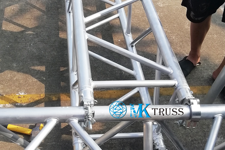 Move Truss Folding Clamp Made of Aluminum Alloy for Easy and Fast Assembly