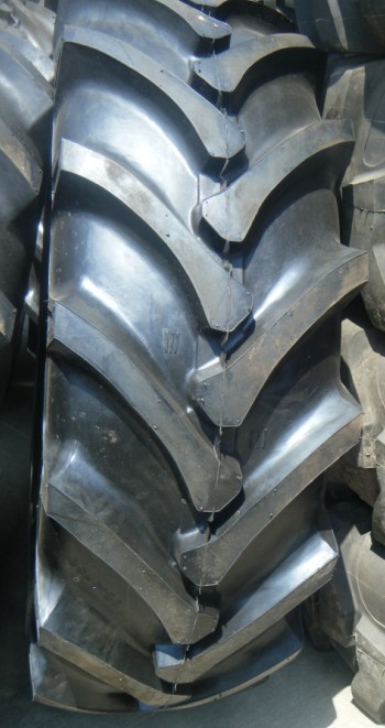 BOSTONE tires manufacturer 18.4 30 tractor rear tyres with R1 pattern for wholesale