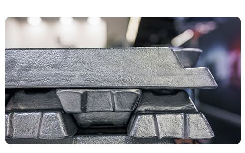 Factory Low Price Pure Zinc Ingot Zn99.99% Zn99.995% Zn99.5% in Stock