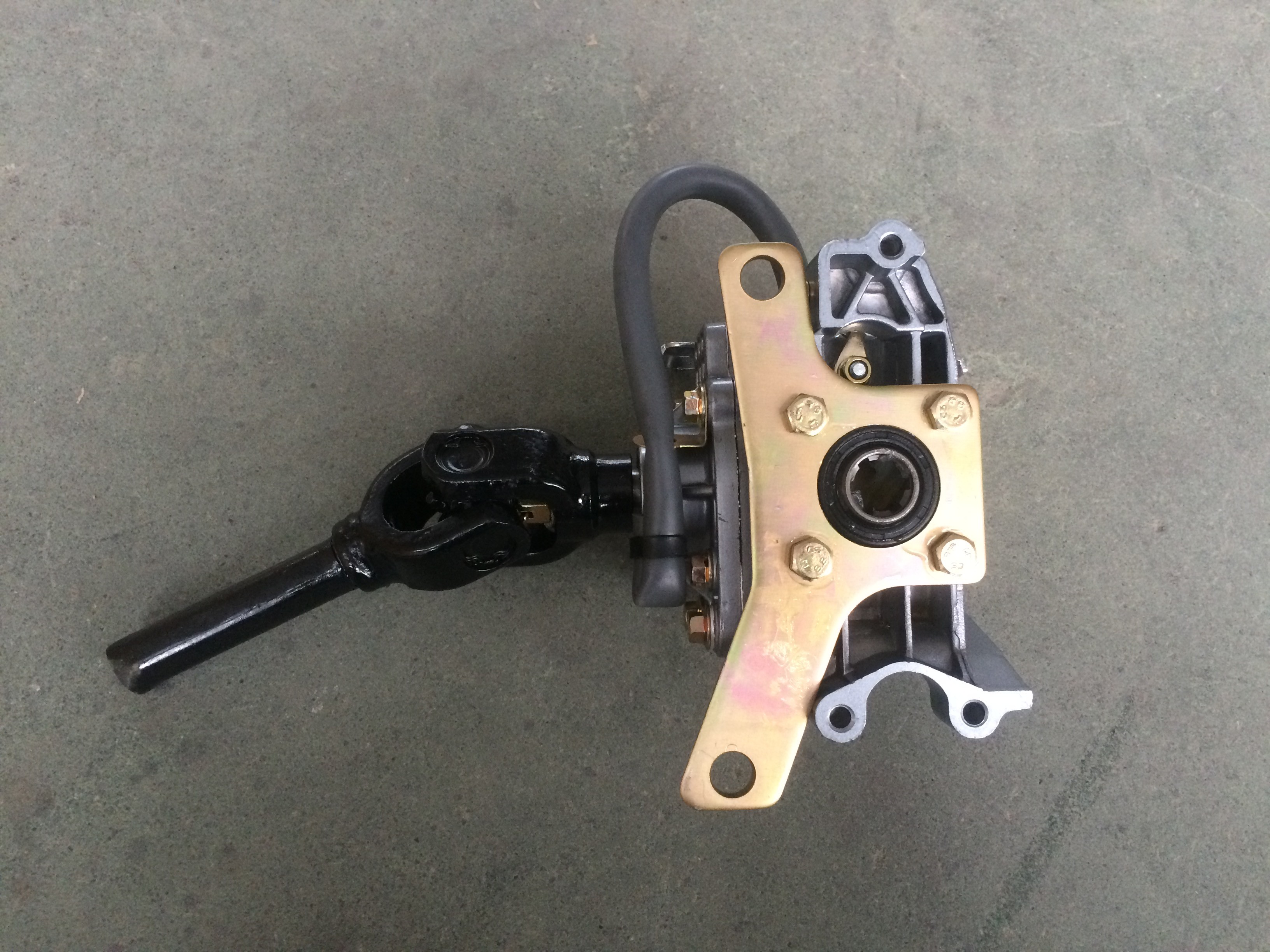 Shining Motor Tricycle Reverse Gearbox , Precision Chanpow Trike Reverse Gear