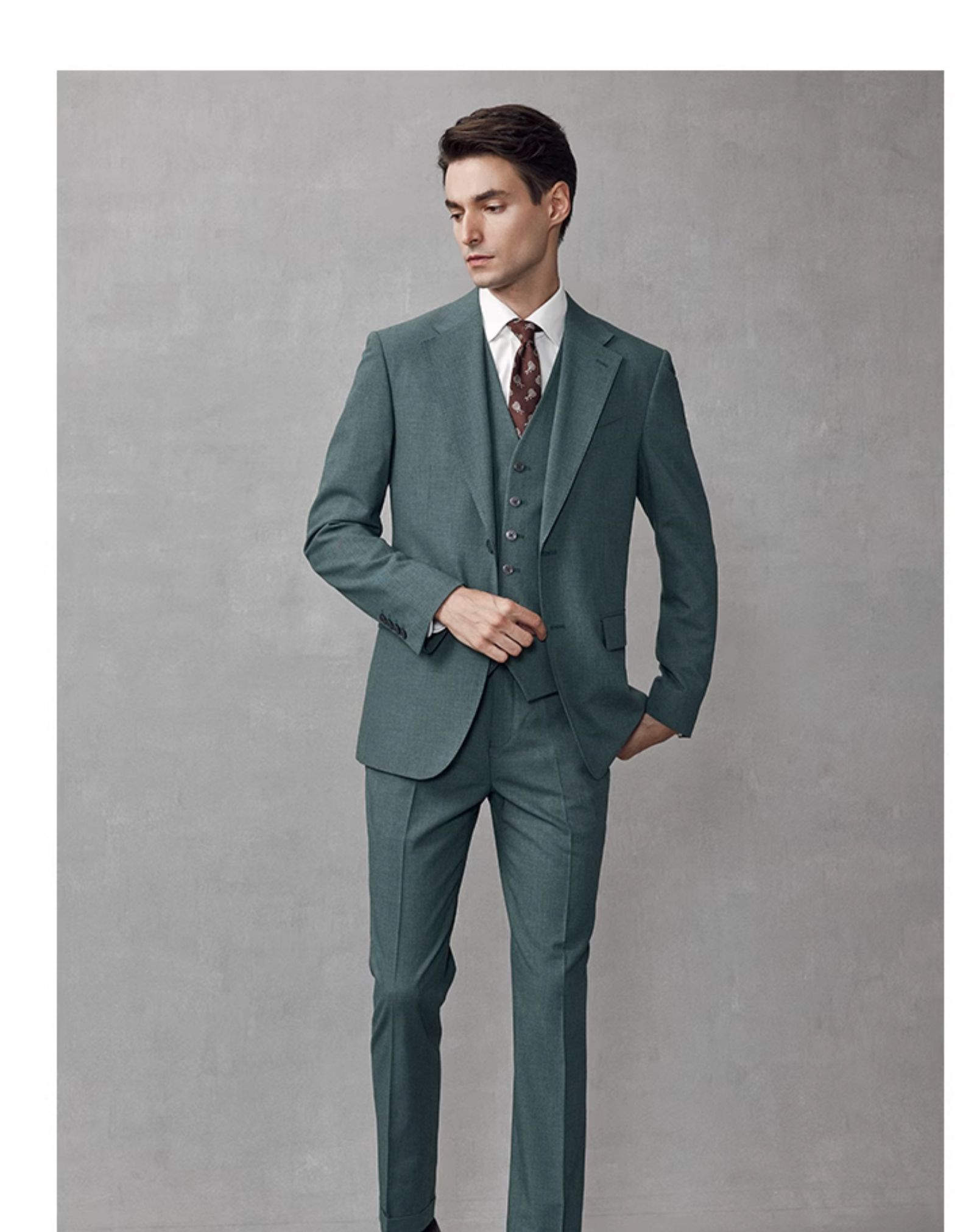 Formal Business Jacket in Grass Green Wool/Silk Fabric for Men's Slim Fit and Design