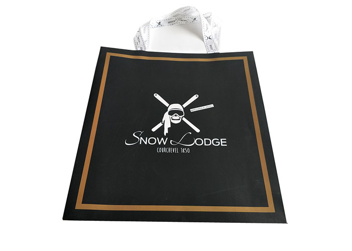 Big Design Own Logo Custom Merchant Shopping Bags Pantone Color Embossing