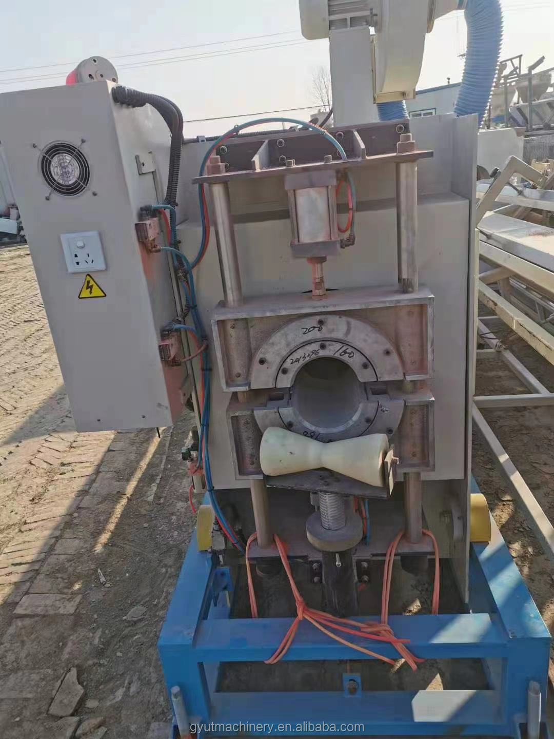 Second Hand Counter-Rotating Conical Twin-Screw Extruder Complete Mold for Plastic Pipe