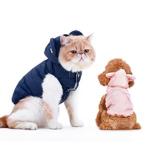 China Weight 150g Cat Wearing Baby Clothes Blue / Pink Color 2 Sizes For Winter on sale