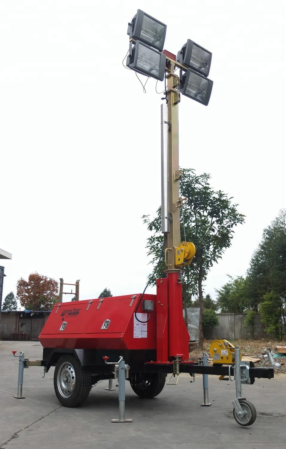 4x350W 9m Diesel Portable Light Tower 2KW Honda Generator Crane Light