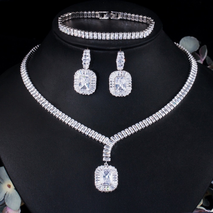 Hot Selling Luxury Leaf Engagement CZ Earring Necklace Bracele Bridal Jewelry Bracele Jewelry Set For Women Accessories