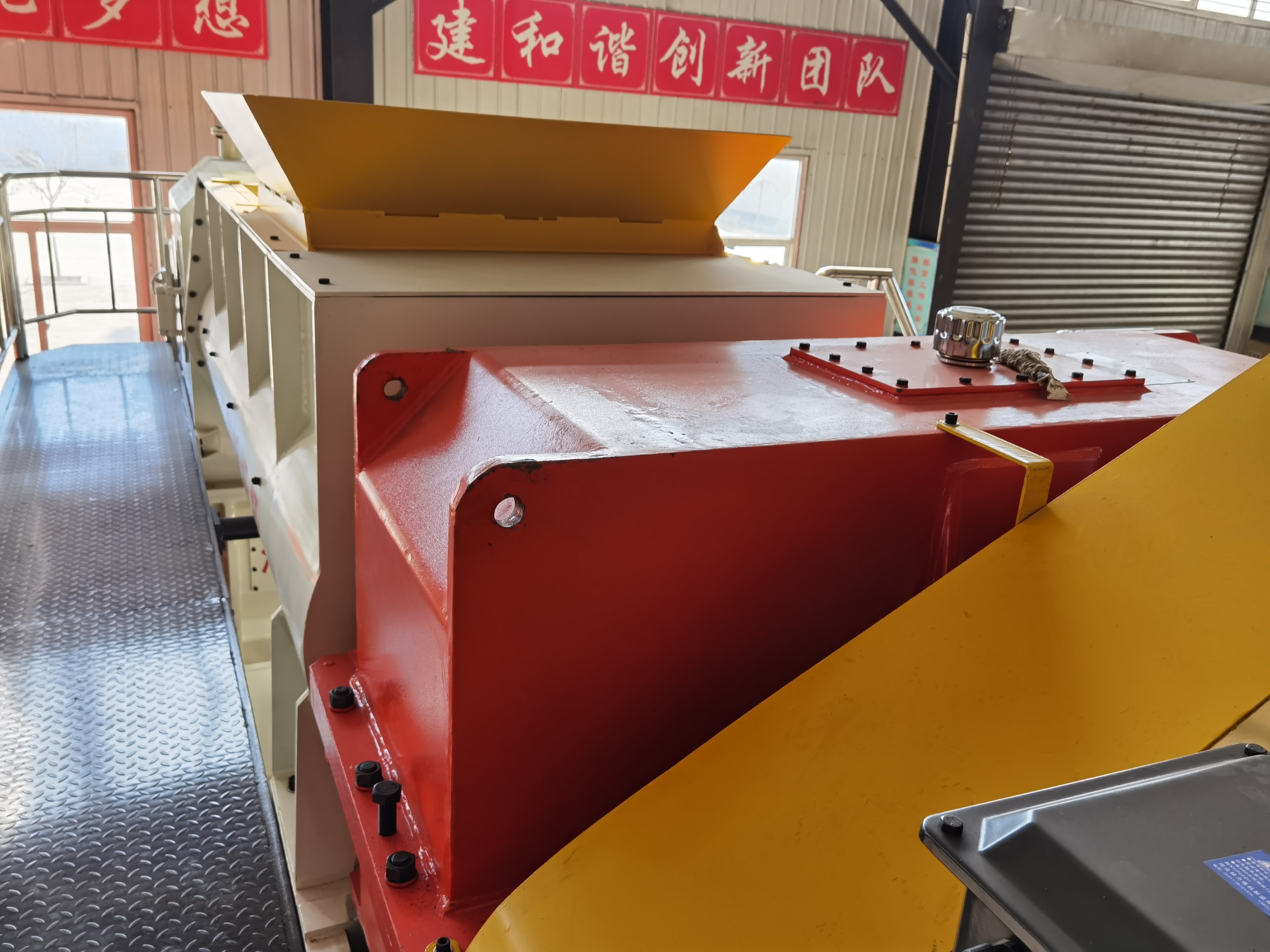 32000pcs Per Hour 390kw Red Clay Brick Making Machine With Dryer