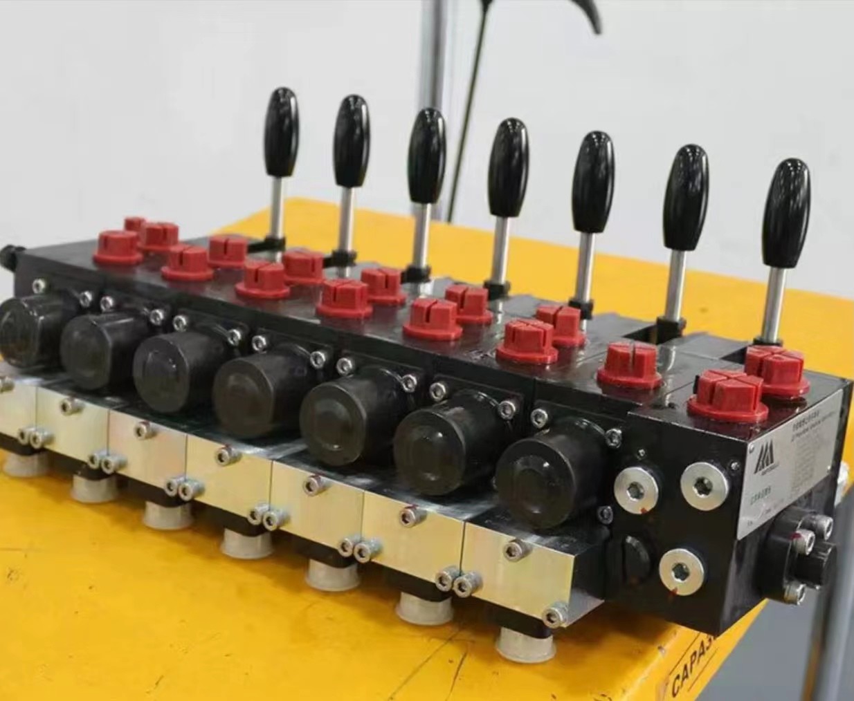 Construction Machinery Non Standard Block Multiway Valve Transmission Gear Reducer