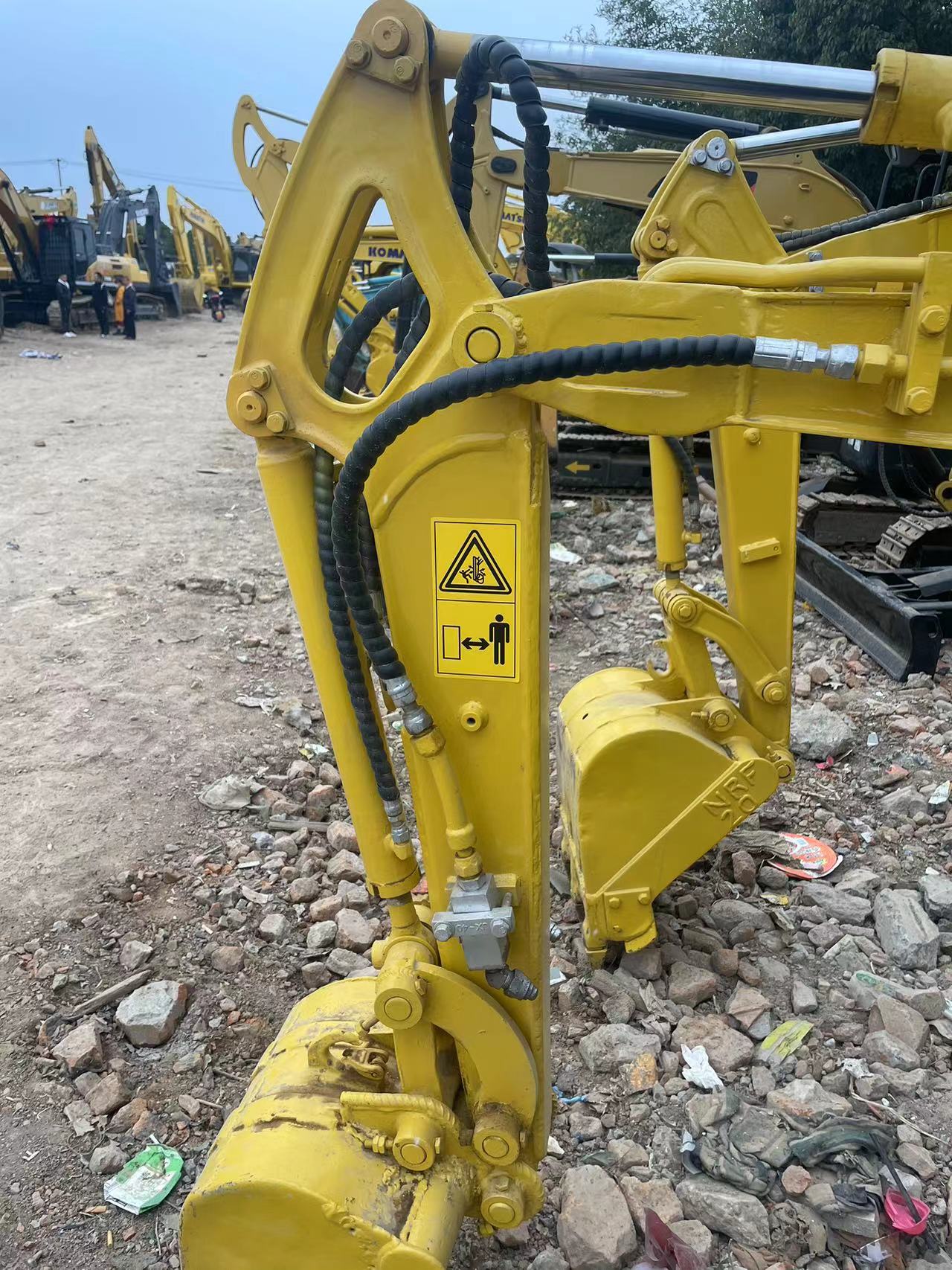 Excav PC18 small digger excavators used machinery excav used
