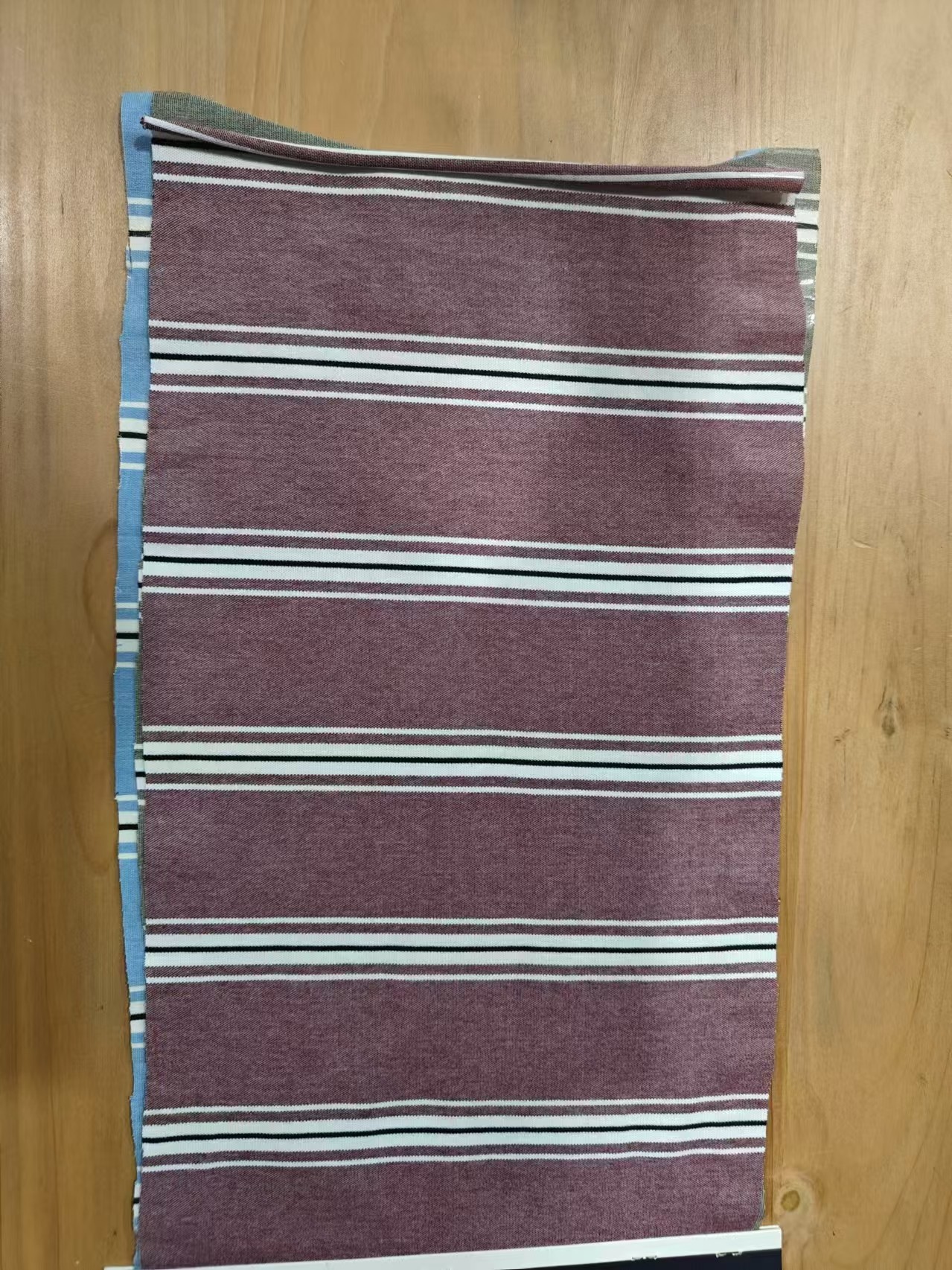 Breathable And Sweat-Absorbing Skin-Friendly Comfortable Striped Material Fabric For T-Shirt