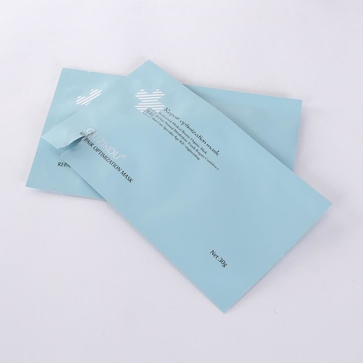 Reclosable Three Side Seal Pouch 8*8cm Packaging Zipper Bags For Dry Fruits