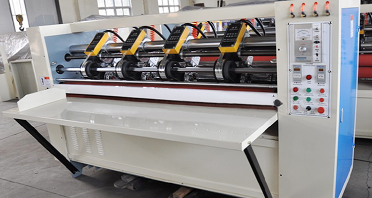 Slitter Scorer Corrugated Carton Box Machine 1500kg Weight