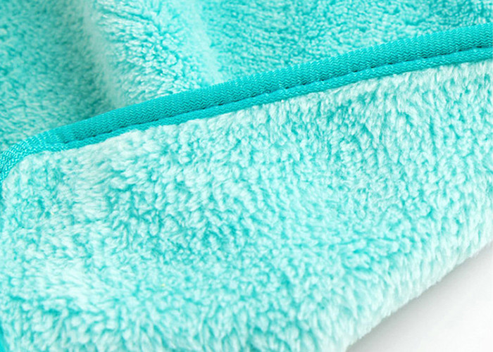 Cute cartoon kitchen super absorbent hanging towel non-hairing thick coral fleece towel