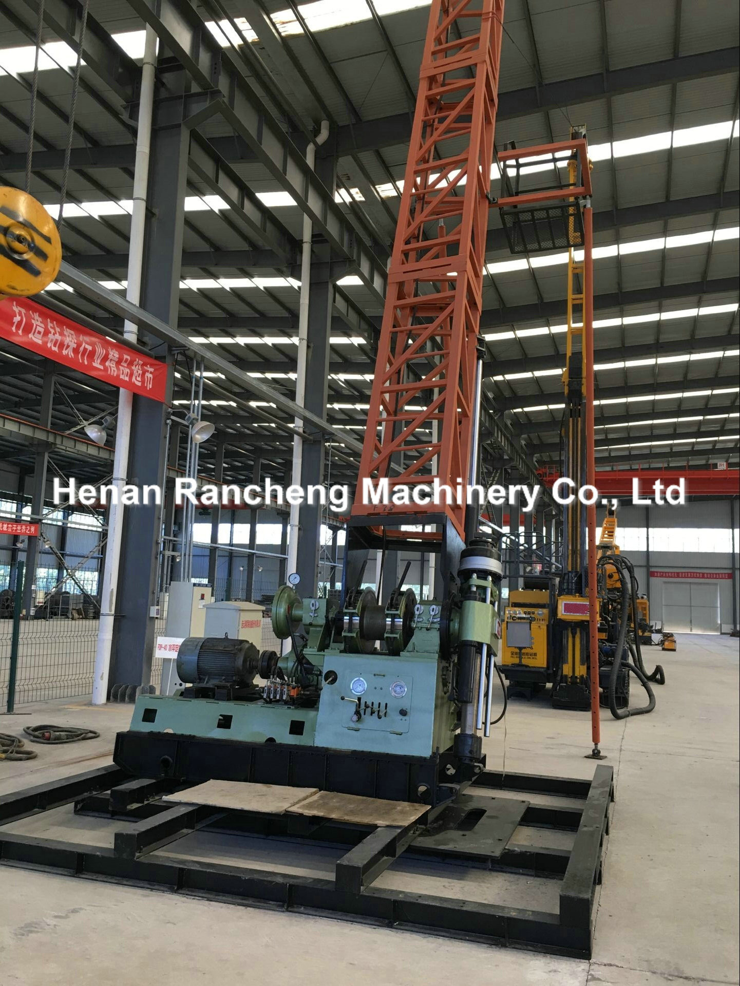 300 - 1400m Depth Core Drilling Machine NQ ，BQ ，HQ ，PQ Bore Dia Diesel Engine