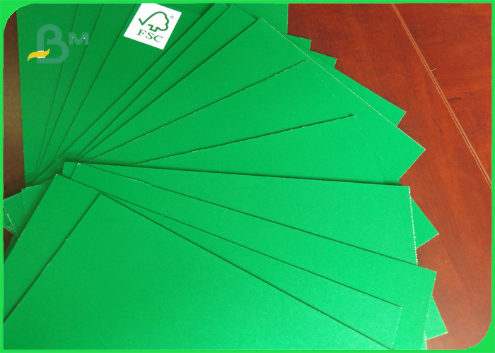1.2mm 1.3mm Green Lacquered Carton Board Grey Rigid Cardboard For Storage Boxes