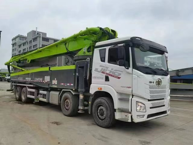 Zoomlion Used Concrete Pump Truck Mixer 2022Year 62 Meters ZLJ5460THBJF