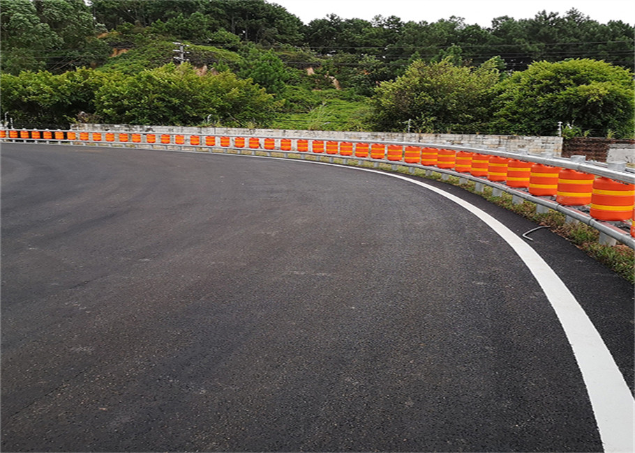 EVA Highway Roller Type Anti Collision Guardrail Tunnel Rolling Guardrail Barrier