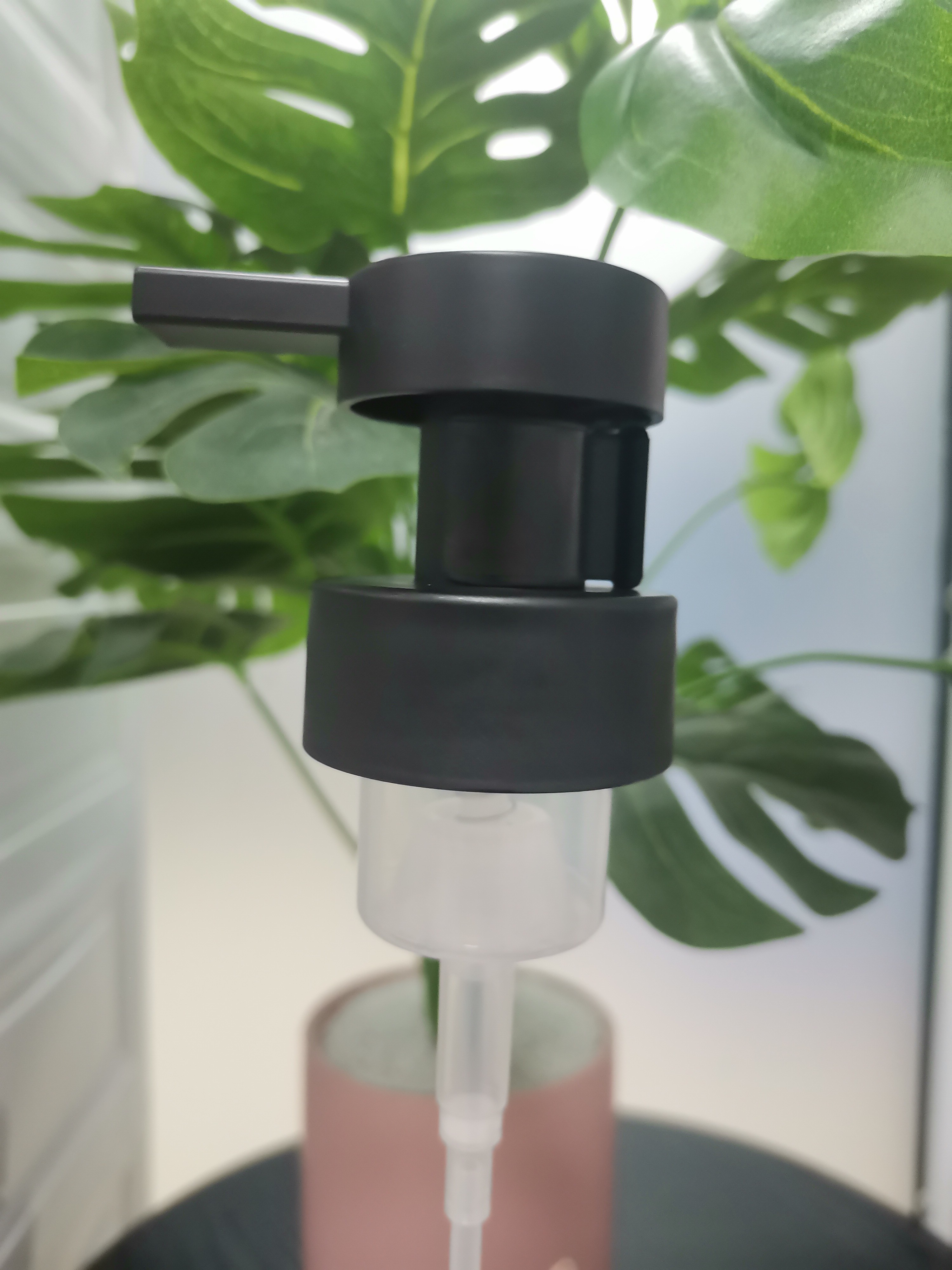 Non-Slip Base Foam Pump For Refillable Bottles And Long-Lasting