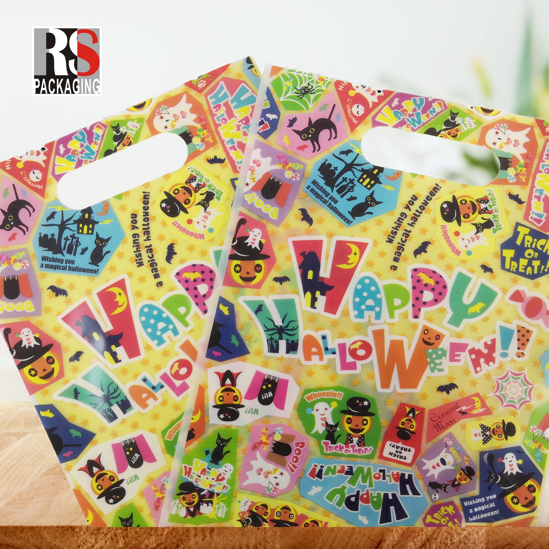 Plastic Handle Shopping Bag Recyclable Gravure Printing For Boutique Customized