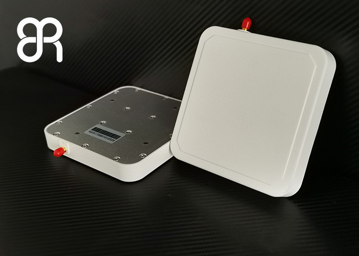 Size 128×128×20mm Small RFID Antenna , Gain 6 DBic Long Range Rfid Antenna IP67