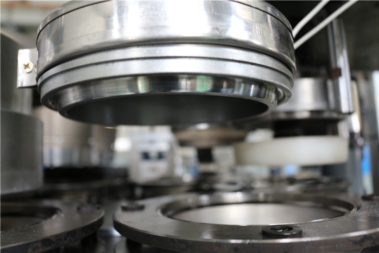 Ultrasonic Horizontal High Speed Paper Bowl Forming Machine 70-80 Pcs/Min
