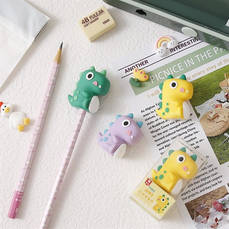 Mini Kids Pencil Sharpener Stationery Cute Manual Pencil Sharpener Silicone Stationery