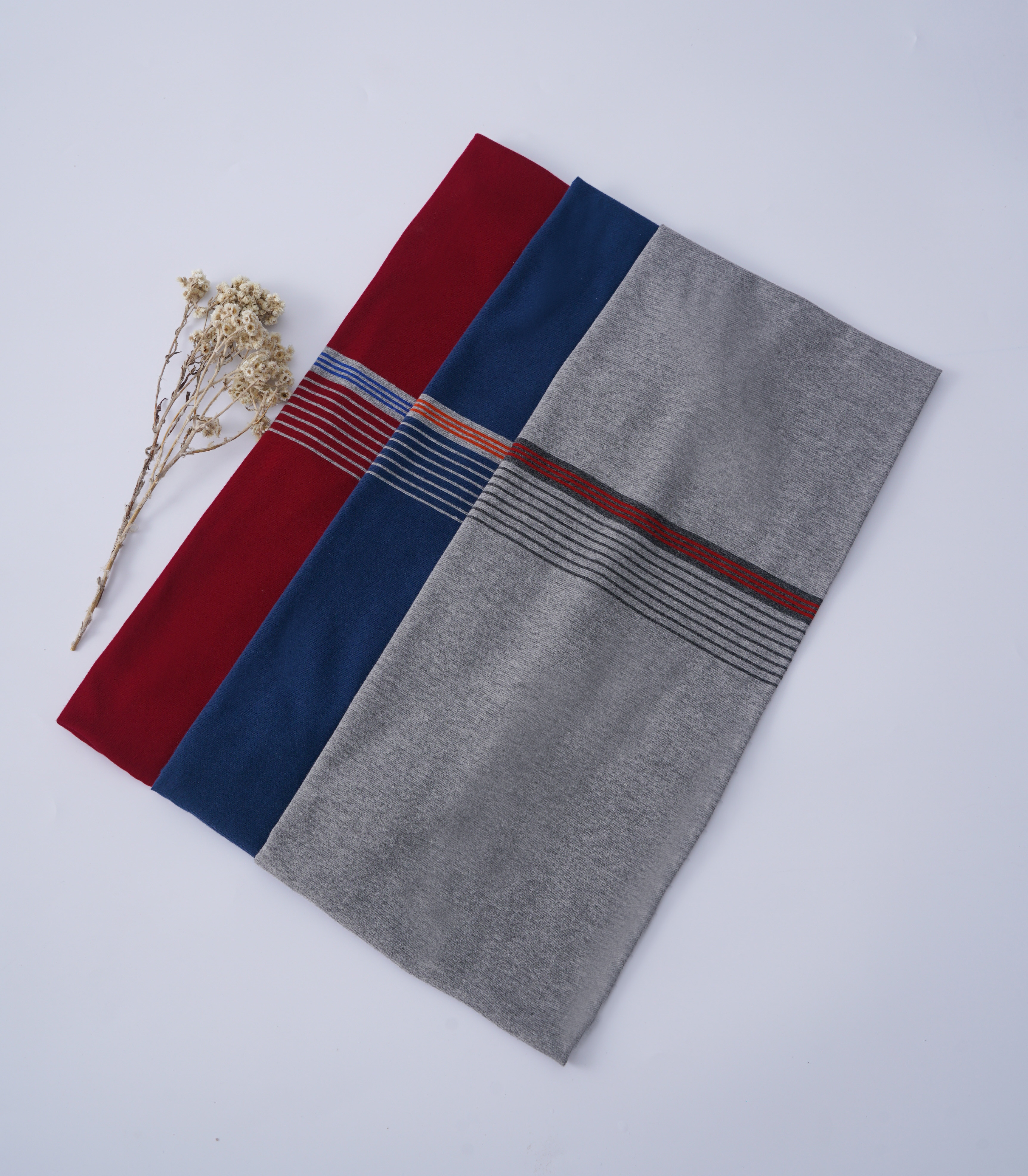 Simple Beautiful Wear-Resistant Breathable Striped Material Fabric For Casual Wear