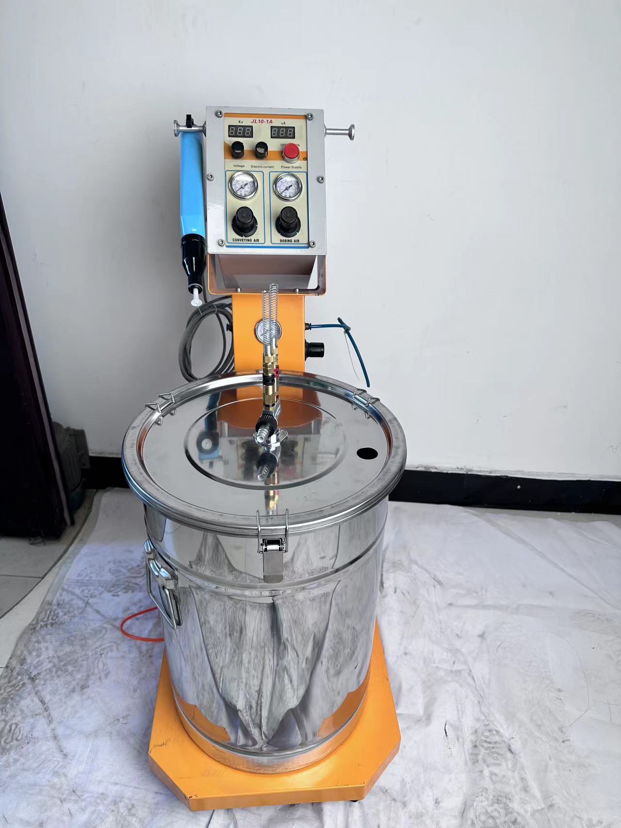 Easy Maintenance Powder Coating Spray Machine Anti Moisture For Automotive Industry