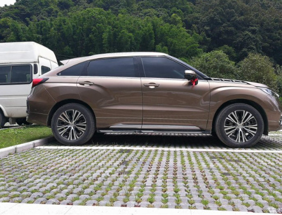 Durable Gold Ready Mixed Car Paint Multifunctional Mildew Resistant