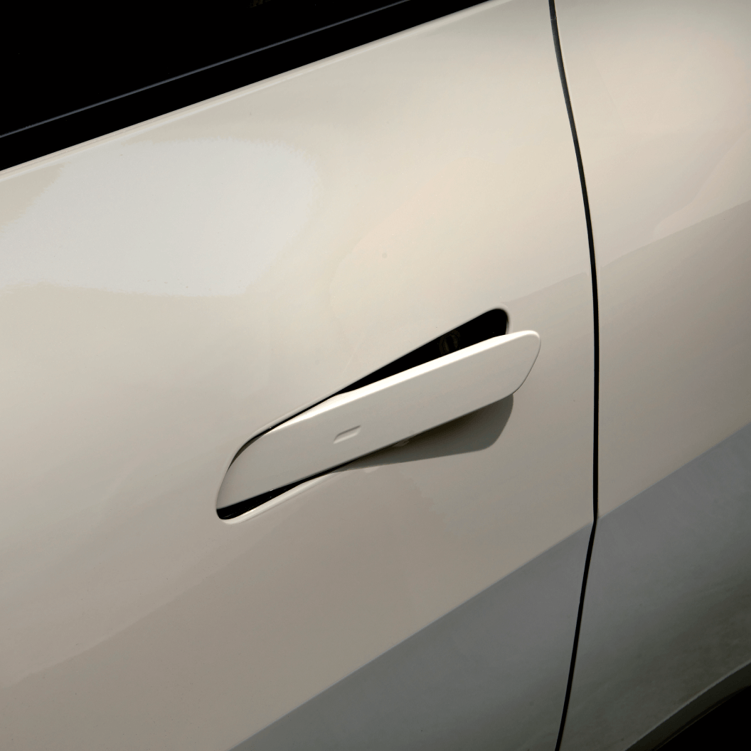 2024 Pure Electric Kia EV6 Listing Sports Car with Very Long Endurance Pure Electricity and 740Nm Maximum Torque