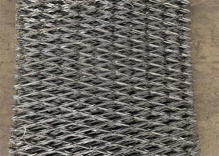 Welded Diamond Razor Mesh Fence Wire Galvanzied 10X20 For Protection