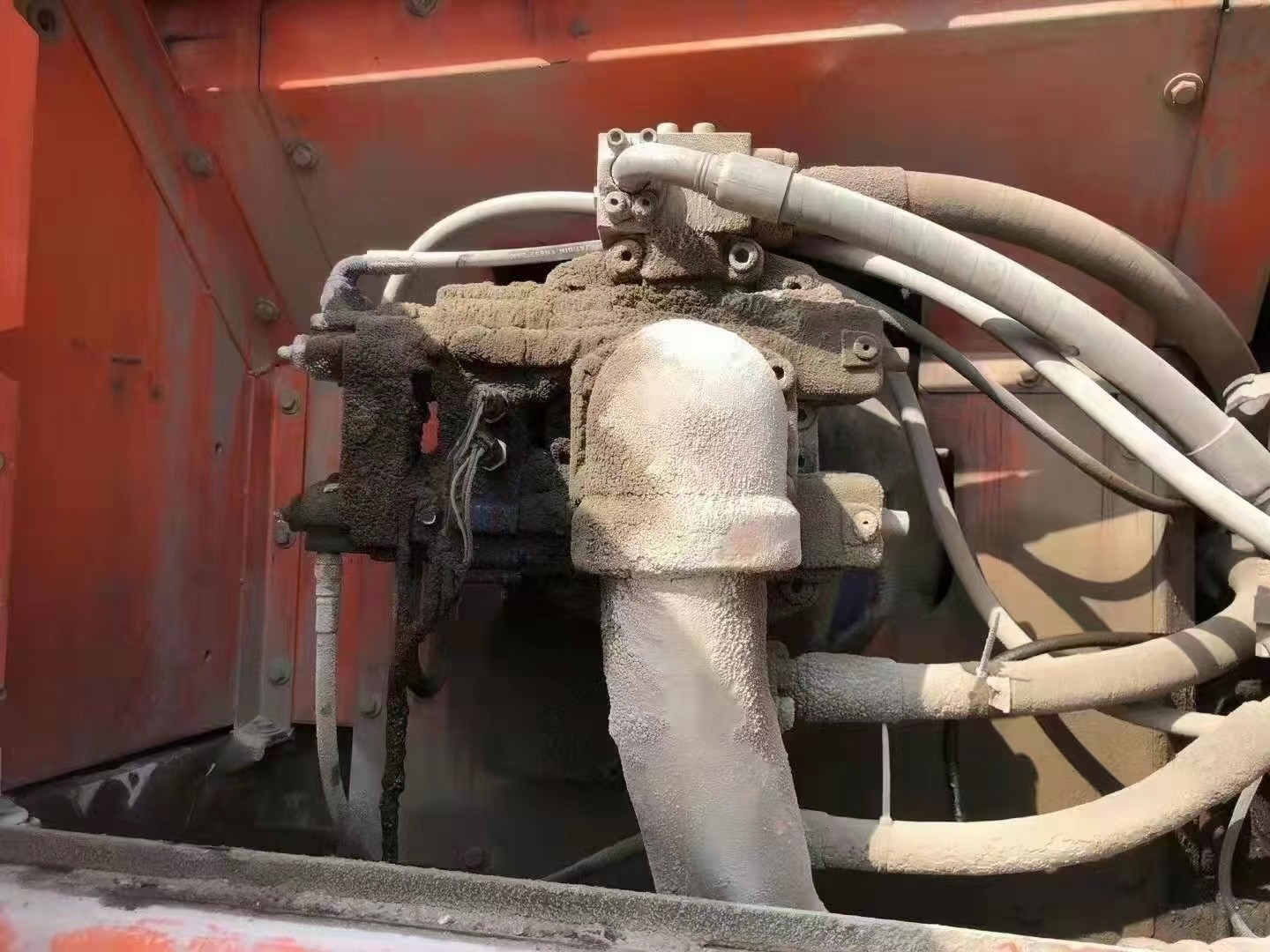 second-hand Doushan excavator DX260LC large excavator low-priced export