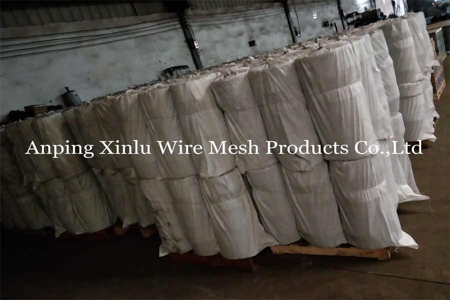 Bundle or Roll Packaging Double Loop Tie Wire Building Binding18 Gauge Black Annealed 0.7mm Rebar Tie Wire Loops