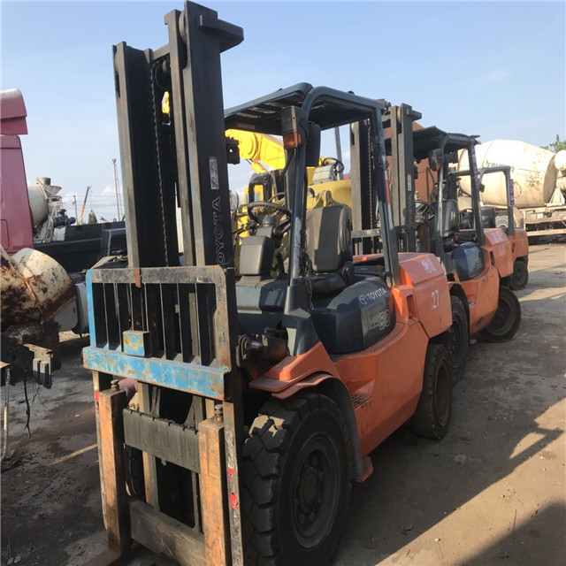 japan original condition 85% new Used TCM 10ton forklift of agreeable price and wonderful quality for sale