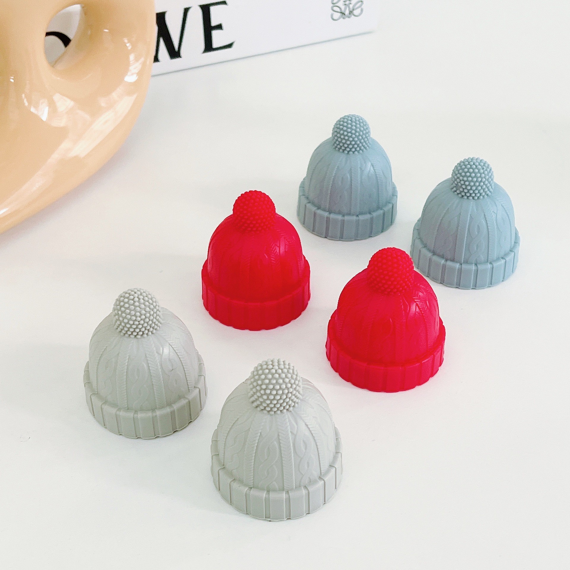 Funny And Reusable Silicone Wine Bottle Stopper Beer Caps Stoppers Bottle Sealer Cute Wine Accessories Kitchen Gadgets