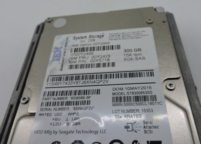 00Y2428 00Y2499 IBM Hard Disk 300GB 15K SAS 6Gb V3500 V3700 1 Year Warranty