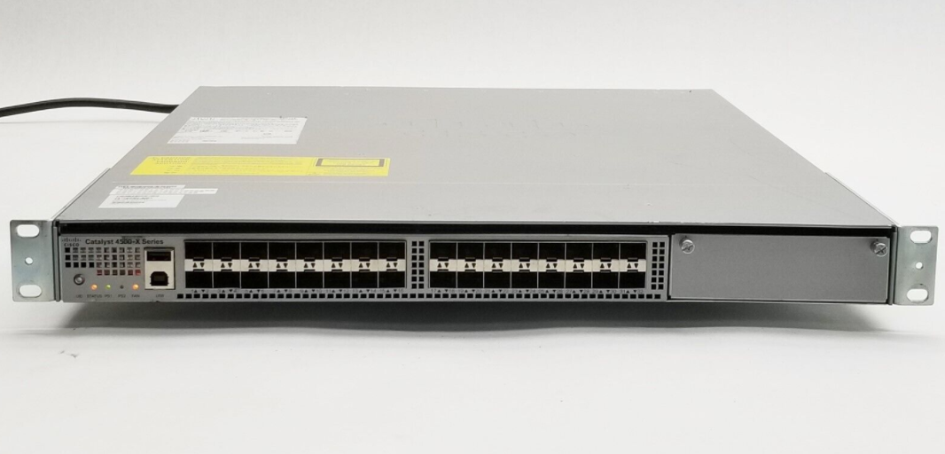 4500-X 32 Port 10G IP Base Ethernet Switch WS-C4500X-32SFP Used With SNMP Function